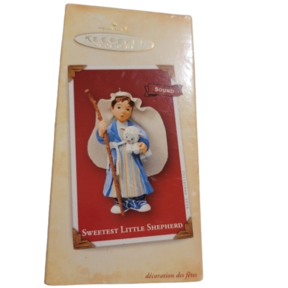 2004 Sweetest Little Shepherd Hallmark Ornament Includes Sound